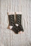 (-50%) Socks kaki green 'relief flowers'