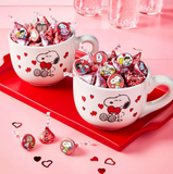 Hershey's Kisses Valentine's Day Milk Chocolate Snoopy and Friends Candy - 9.5oz