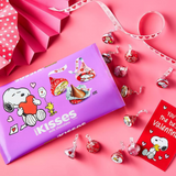 Hershey's Kisses Valentine's Day Milk Chocolate Snoopy and Friends Candy - 9.5oz