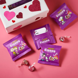 Hershey's Kisses Valentine's Day Milk Chocolate Snoopy & Friends Friendship Exchange - 20.5oz
