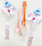 Mini confetti stremer bow