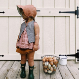 Full Brimmed linen Bonnet