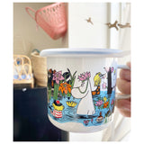 Enamel Mug 8dl (trip to pond)